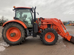 Tractor agrícola Kubota Tractor disponible para la venta - Product Image 4