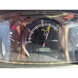 Tractor Agrícola Usado Kubota L3301HST 2015, 33 HP - Product Image 2