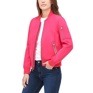 Veste Softshell en Laine Personnalisée pour Femme, Idéale pour les Aventures Hivernales en Plein Air, Respirante, Imperméable, Doublure en Mélange Coton/Polyester - Product Image 3