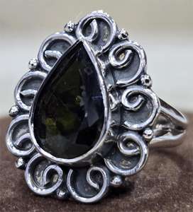 Bague fine en argent sterling 925 Excellente qualité Designer fait à la main Dernière pierre précieuse de tourmaline verte à la mode Eternity Vermeil - Product Image 2