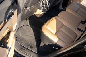 Porsche Cayenne S E-Hybrid AWD R18 2016, con batería de litio, cuero, cámara trasera - Product Image 3