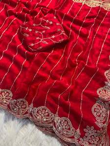 Sari Indio de Diseño Hermoso y Moderno con Lentejuelas y Bordado Emrodairy para Mujer, Ideal para Fiestas, Disponible en Existencia - Product Image 3