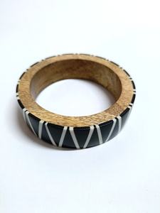 Brazalete ancho grueso de madera Natural hecho a mano étnico tallado flor declaración pulsera mujer Vintage joyería de madera - Product Image 2