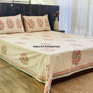 Indian Handcrafted Sanganeri Hand Block Impreso Sábanas Juegos de cama Sábana con funda de almohada - Product Image 1