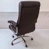 Fauteuil de bureau moderne en cuir ergonomique à dossier haut, avec support confortable et siège réglable, idéal pour le bureau à domicile et la chambre.