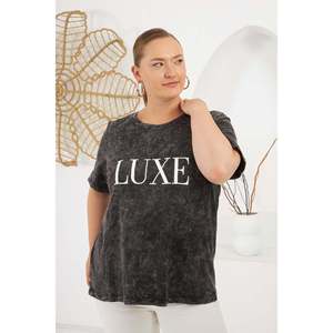 เสื้อยืดคอตตอนย้อมสีแอนทราไซต์ RMG Plus Size สำหรับผู้หญิง เสื้อทรงโอเวอร์ไซส์สวมใส่สบาย คอกลม - Product Image 2