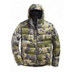 Chaqueta acolchada personalizada para hombre con aislamiento de calidad con estampado de camuflaje cálido para la caza de invierno - Product Image 1
