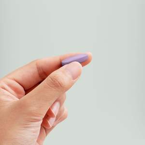 SEVEN SEAS 28 Cápsulas, Suministro para 4 Semanas, Multivitamínico con Sabor a Jengibre y Ácido Fólico para Mujeres Embarazadas, Cápsulas de Nutrición Materna - Product Image 3