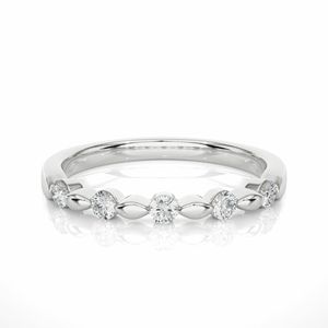 Bague demi-éternité en forme de diamant taille ronde pour femmes - Product Image 1