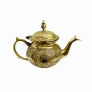 Top-quality Brass <b>Teapot</b> with Updated Sleek Design <b>for</b> Tea Enthusiasts Golden Polished Finished Brass Tea Pot at <b>Sale</b> Rate - Product Image 4