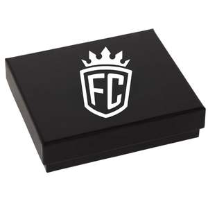 Cartera Delgada Bifold de Cuero Sintético Negro con Grabado, con Múltiples Ranuras para Tarjetas y Compartimento para Efectivo para Uso Diario - Product Image 3