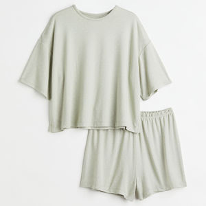 Camisetas de estilo caliente para mujer, cómodas mangas cortas, cuello redondo, collares y camisetas de longitud de tamaño Regular para mujer - Product Image 5