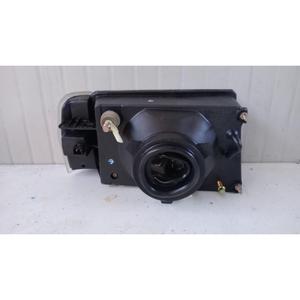 ไฟหน้าด้านหน้าซ้าย LANCIA Prisma รุ่นที่ 2 (86>89) หมายเลขอะไหล่ 82410799 - Product Image 5