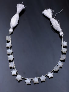 Cuentas de piedra lunar natural, hebras de piedras preciosas sueltas para la fabricación de joyas, ideales para cadenas finas y pulseras de eslabones, proyectos artesanales - Product Image 3