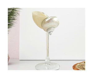 Tasse en verre de coquillage fait à la main en verre de coquillage naturel parfait pour servir du vin et des rassemblements élégants du Vietnam - Product Image 2