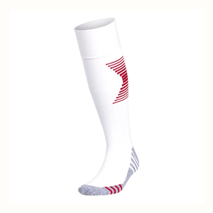 Chaussettes de sport de football sur mesure OEM de la meilleure qualité avec un logo confortable et des couleurs sur la manchette et le bas - Product Image 2