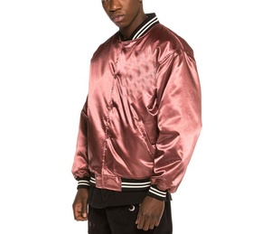 Venta al por mayor de los hombres de alta calidad de la Universidad Varsity chaqueta nueva luz transpirable chaqueta de béisbol XL tamaño satén tela High Street invierno - Product Image 3