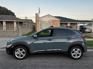 Hyundai Kona SEL d'occasion 2022 à prix bas à vendre - Product Image 4
