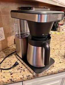 Máquinas de Café Espresso Americanas Semiautomáticas y Automáticas Comerciales de 1 a 3 Grupos para un Servicio de Café de Alto Rendimiento - Product Image 3