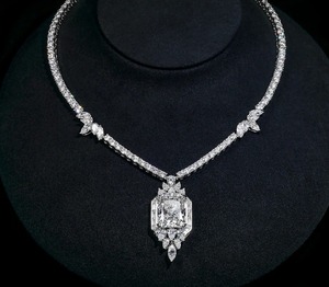 Entièrement glacé Moissanite diamant couleur blanche collier beau collier excellente coupe collier à la mode cadeau pour les femmes - Product Image 4