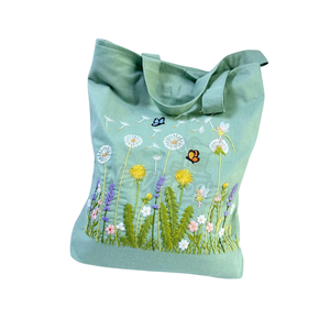 Sac fourre-tout brodé à la main Sacs fourre-tout uniques faits à la main pour les femmes avec personnalisation fabriqués au Pakistan - Product Image 1