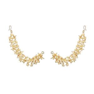 Kriaa Gold Plated Pearl Kan Chain 1503310 Categoría de producto Pendientes de perlas elegantes - Product Image 1