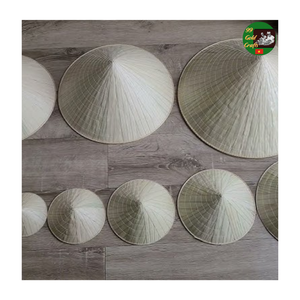 Mini chapeau conique vietnamien Non La pour la décoration de festival, fait à la main, motif artistique, chapeau conique en bambou Non La, chapeau en feuille de palmier - Product Image 3