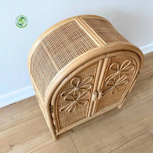 Armario infantil hecho a mano de bambú combinado, armarios de almacenamiento, y cestas hechas de natural, creando un espacio cálido y seguro. - Product Image 5