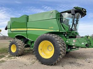 รถแทรกเตอร์สำหรับทำการเกษตร ยี่ห้อ John Deere รุ่น X9 1100 ใช้แล้ว สภาพดี สำหรับเก็บเกี่ยวข้าวโพด ข้าวสาลี ข้าวสาร จากอเมริกา มีขาย - Product Image 2
