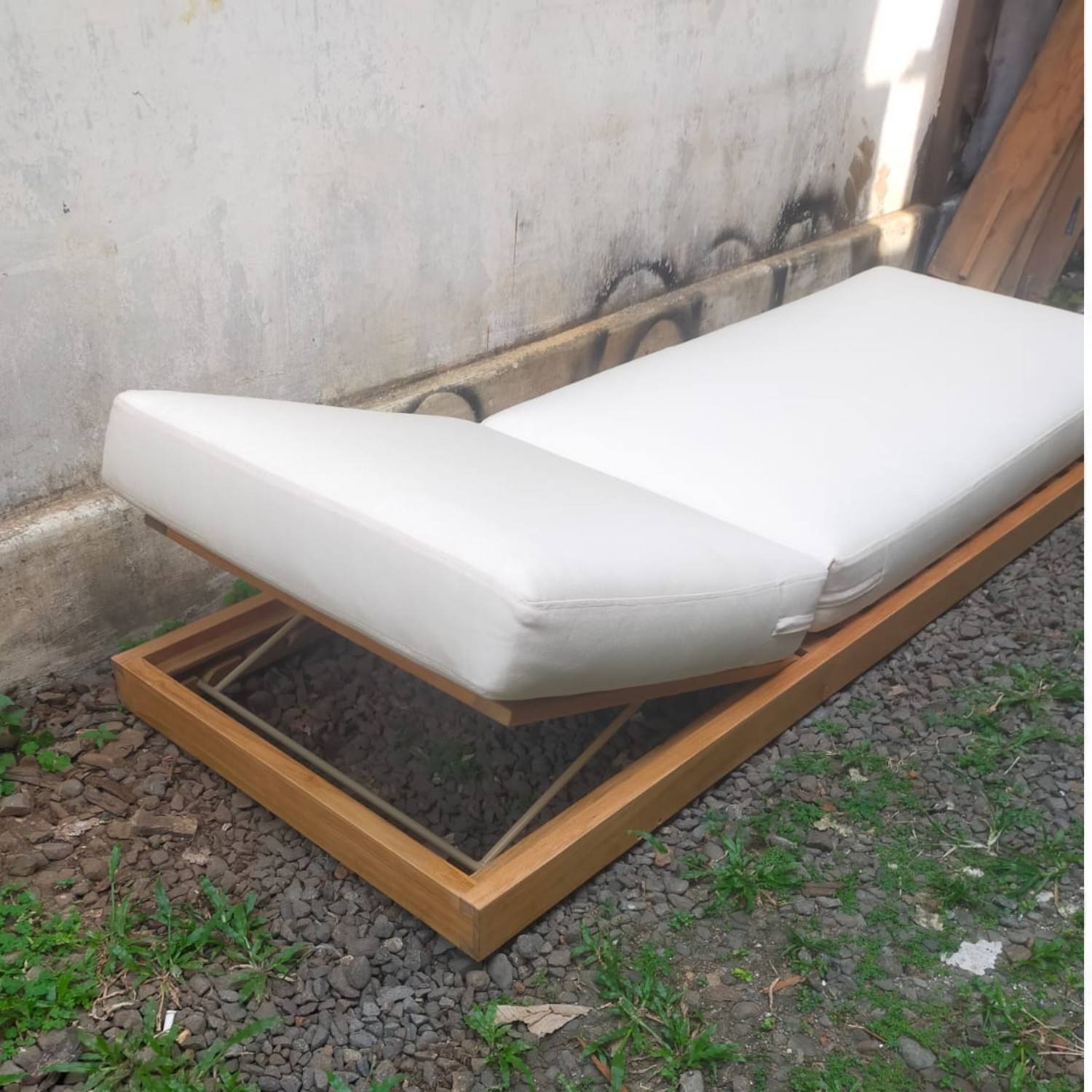 Smooth Sanding Teak Ab