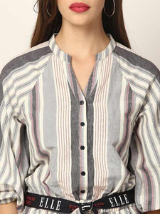 Cómodo y elegante mono a rayas de lino blanco y gris para niñas elegante transpirable y perfecto para cada ocasión - Product Image 5