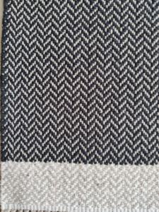 พรมปูพื้นลายก้างปลาทันสมัย ทอแบบแจ็คการ์ด ผ้าฝ้ายสองด้าน ทอแบบเรียบ ซักได้ เป็นมิตรกับสิ่งแวดล้อม กันลื่น 1600 GSM ลายเชฟรอน สำหรับใช้ในบ้าน - Product Image 2