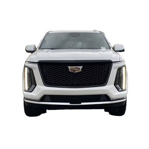 Clean Seminuevo 2025 Cadi-llac Escalade 4WD Sport Platinum V8 6.2L 4WD - Product Image 1