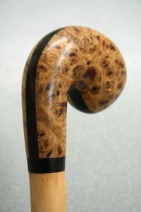 ไม้เท้าไม้ปรับได้พร้อมนอตหลายอันไม้เท้าแข็งแรงสำหรับผู้สูงอายุตามมาตรฐานสากล - Product Image 3