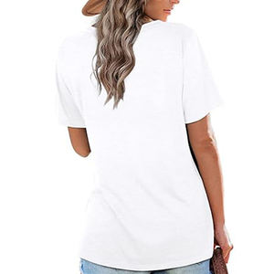 เสื้อยืดสีขาวแขนสั้นคอสี่เหลี่ยมลำลองของผู้หญิงเสื้อยืดสีทึบปักออกแบบทำจากผ้าใบโพลีเอสเตอร์โลโก้ - Product Image 3