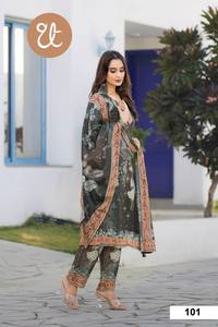 LANZANDO NUEVO FESTIVE WEAR KURTI PENT CON DUPATTA TELA PESADA SUAVE CHIFFON CON TRABAJO DE IMPRESIÓN DIGITAL - Product Image 2