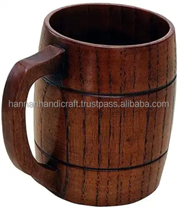 Mug en bois décoratif avec motif floral sculpté à la main et finition brillante pour les boissons chaudes et froides à prix abordable - Product Image 4