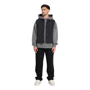 Gilet utilitaire matelassé pour hommes, veste noire légère sans manches avec rembourrage en diamant, patch en simili cuir et nylon froissé - Product Image 1
