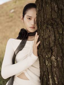 Nouvel arrivage de hauts pour femmes noir et blanc DONNA hauts en tricot design chemisiers et chemises pour femmes 88% coton 11% polyester 1% spandex - Product Image 3