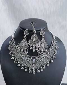 Vente en gros de colliers de mariage oxydés en zinc plaqué noir antique ensemble de boucles d'oreilles bijoux traditionnels indiens à la mode meilleur prix - Product Image 6