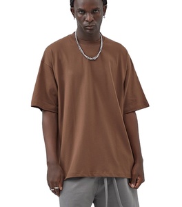 Venta al por mayor Unisex manga corta cuello redondo algodón camiseta 250g peso pesado cuello redondo básico liso Denim en blanco para camiseta para hombres - Product Image 1