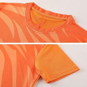 ชุดฟุตบอลยอดนิยม เสื้อฟุตบอลและกางเกงขาสั้น ชุดกีฬาฟุตบอลคุณภาพสูง โพสต์โดย Dress Sports - Product Image 4