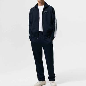 ชุดวอร์ม2ชิ้นสำหรับผู้ชายชุดแทร็คสูทแบบซิปทรงหลวมน้ำหนักเบามีโลโก้ออกแบบได้ตามต้องการ - Product Image 1