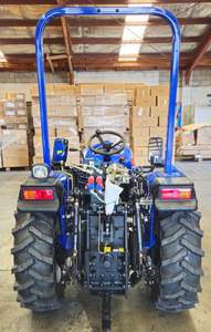 Lovol 70HP รถแทรกเตอร์ออร์ชาร์ดอัตโนมัติอายุการใช้งานยาวนาน4WD ล้อแมสซี่ส่วนประกอบสำคัญของเครื่องยนต์ปั๊มมอเตอร์เกียร์ - Product Image 4