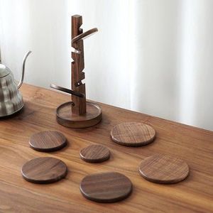 Posavasos de madera de diseño personalizado adecuado para restaurantes, cafés o espacios de hospitalidad que promueven la identidad de marca Premium - Product Image 4