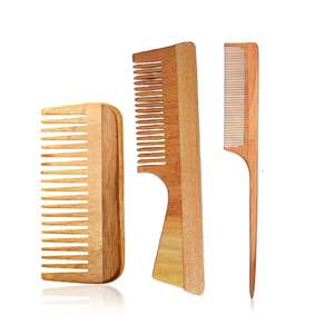 Peigne en bois durable avec logo personnalisé pour salons de coiffure Peigne en bois personnalisé pour la croissance des cheveux Peigne en bois de luxe - Product Image 4