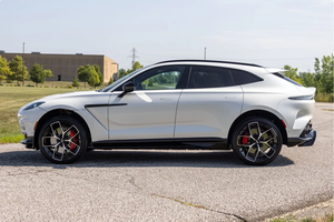 LISTO PARA CONDUCIR - USADO, VOLANTE A LA IZQUIERDA |   CONDUCCIÓN DERECHA |   ASTONNNSS MARTINNNSS DBX707 2025 - Product Image 2