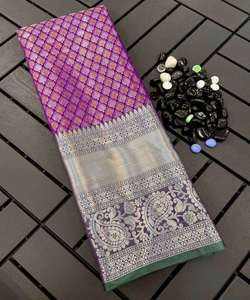 Saree filet de vêtement ethnique attrayant avec broderie Zari et travail de diamant pour les célébrations traditionnelles. - Product Image 3