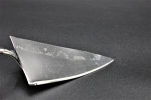 ชุดเซิร์ฟเค้กทำด้วยมือทำจากสแตนเลสพร้อมที่จับอะคริลิคที่หรูหราเหมาะสำหรับการตัดเค้กและอุปกรณ์สำหรับงานเฉลิมฉลอง - Product Image 5