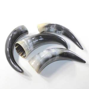 CORNE DE VIKING PRÉFECTE CORNE À BOIRE Corne à boire Viking de qualité supérieure Apportez histoire et fête à vos célébrations de Noël - Product Image 6